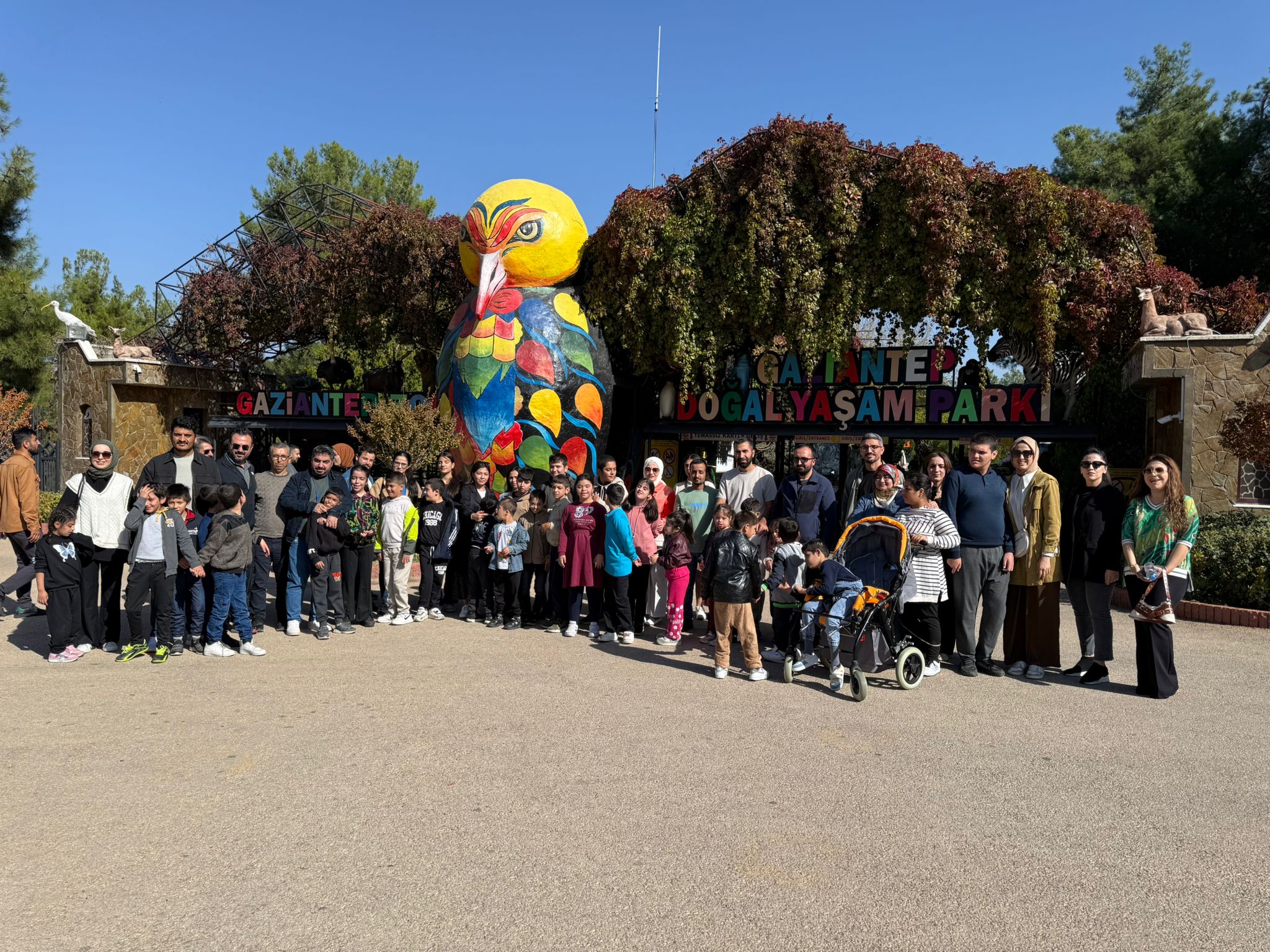 DOĞAL YAŞAM PARKIMIZA ÖZEL ÖĞRENCİLERİN ZİYARETİ